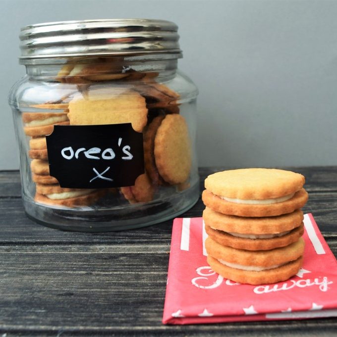Golden-oreo-biscuits-recipe-lucyloves-foodblog