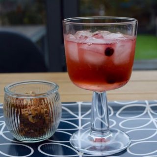 Sloe-bramble-cocktail-lucyloves-foodblog