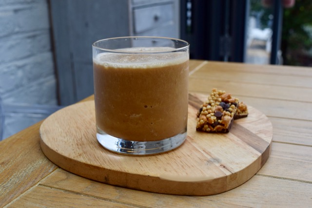 Coffee-date-cardmom-shake-lucyloves-foodblog