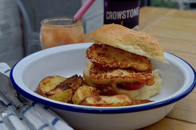 sesame-halloumi-burgers-recipe-lucyloves-foodblog