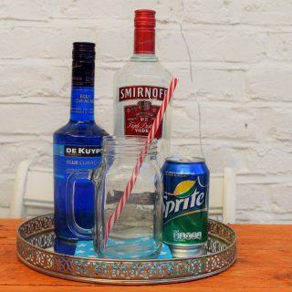 Blue-lagoon-cocktail-lucyloves-foodblog
