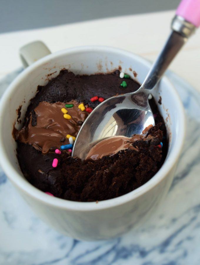 Fudgy-chocolate-mug-cake-lucyloves-foodblog